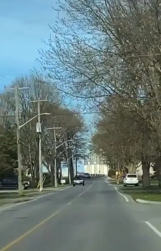 mysterious building that appears to shrink baffles visitors 10372