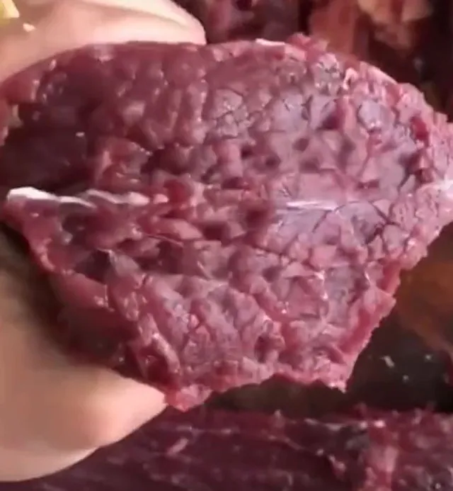people turn vegetarian after witnessing video of freshly cut meat spasming 10326