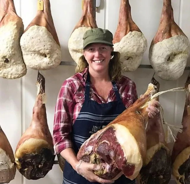 vegetarian becomes a butcher after eating one burger 10357