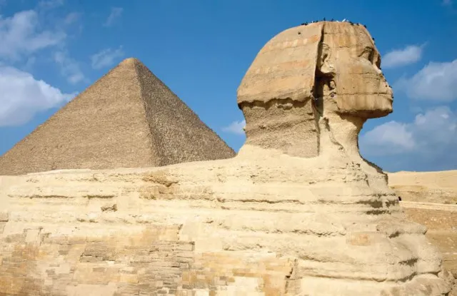 people baffled after discovering the true shape of the great pyramid of giz 10405