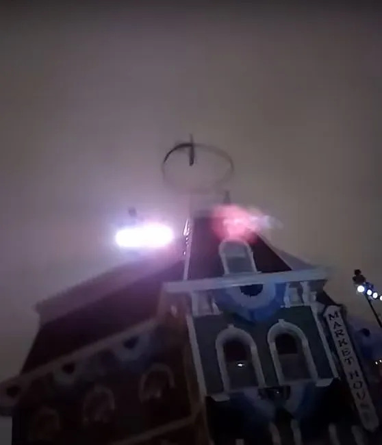 people spot disturbing black ring over disneyland 10503
