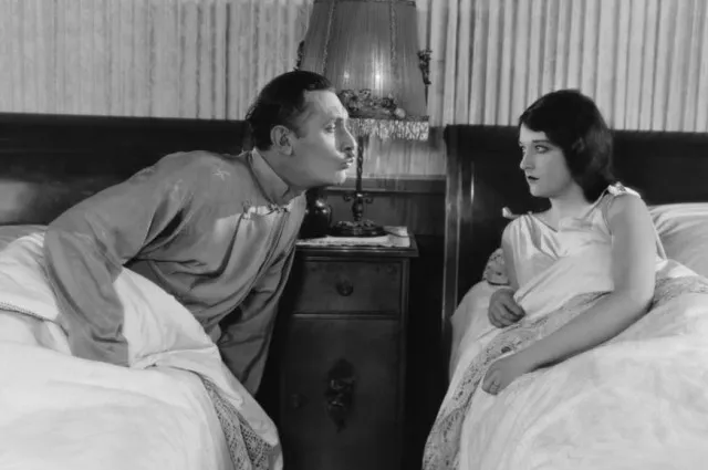 why married couples in japan sleep separately   10535