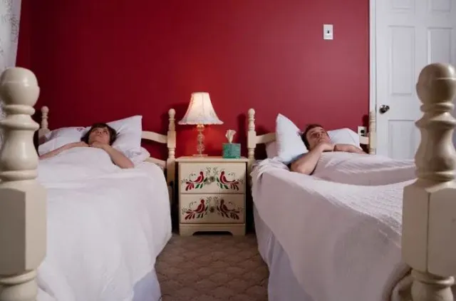 why married couples in japan sleep separately   10533