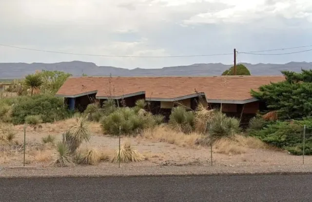 a texas ghost town for sale for only $100,000 10684