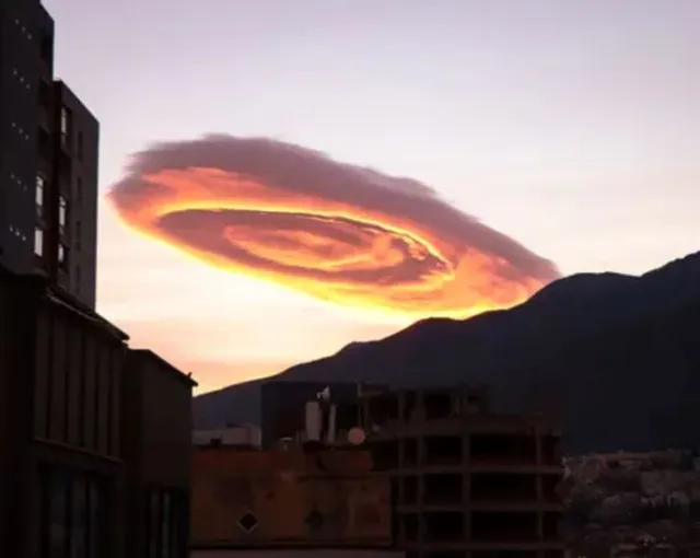 viewers spark dark theory as ufo-like cloud is spotted in the sky 10752