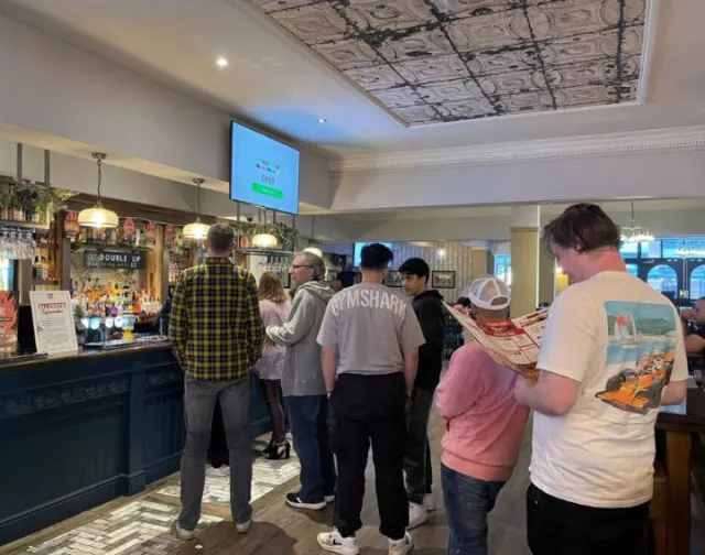 man leaves pub after being told off for how he queued at the bar 10802
