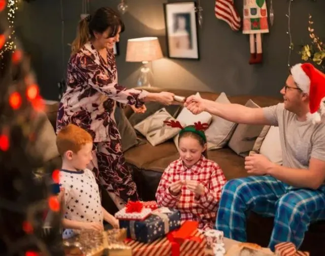 mum faces backlash for criticizing wearing pyjamas on christmas fay 10850