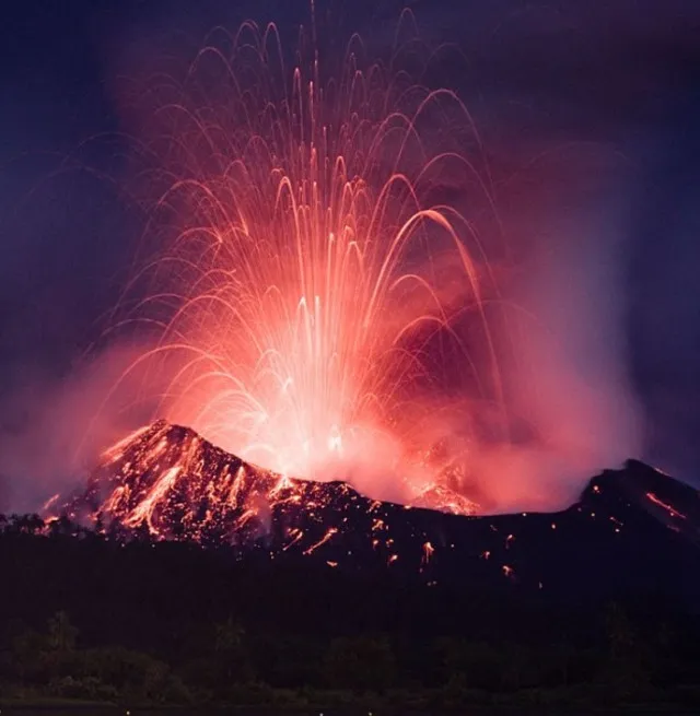 Scientists warn supervolcano eruption might lead to Earth's destruction