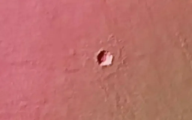 scientists have discovered mysterious hole on mars that could show ancient 10913