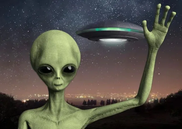 woman claims to be in love with alien partner and refuse to reveals his ind 10929
