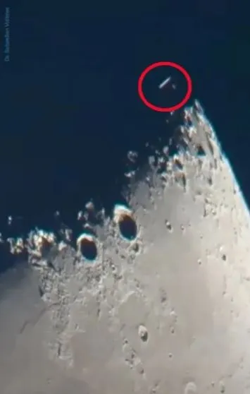 astronomer stuns viewers by sharing video of mysterious ufo flying across t 11027