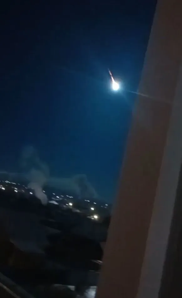 Viewers stunned after a video captured an asteroid crashing into Earth