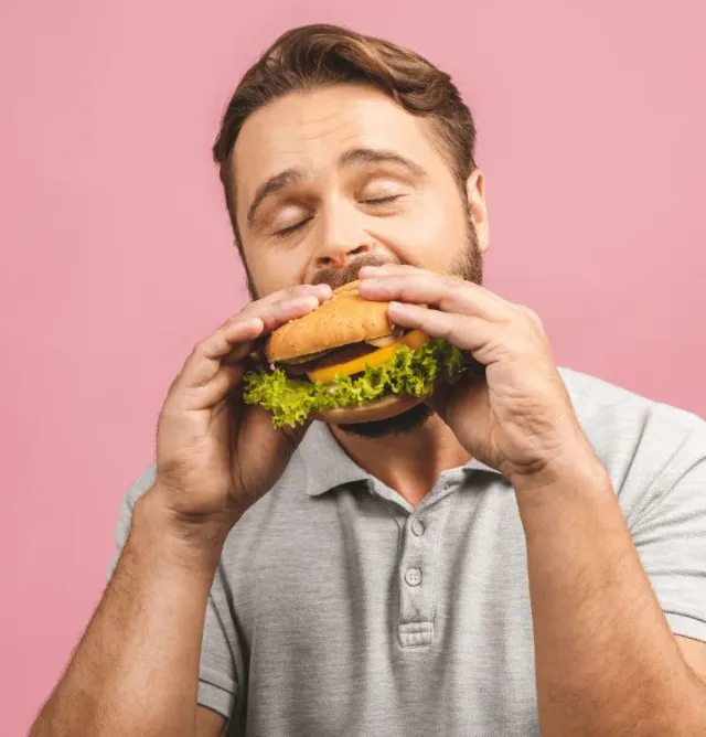 why you might need to poop after eating 11405