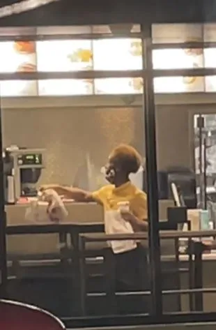 chick-fil-a workers throw away food in front of customers at closing time 11594