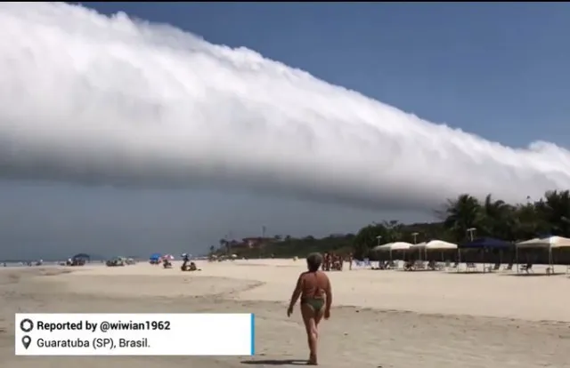 viewers baffled after captured strage cloud in sky 11513