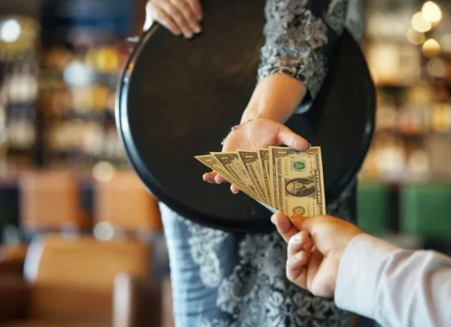 man demands tip refund after restaurant charges sdditional $20 11900