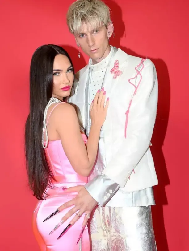 megan fox and machine gun kelly separate weeks after their first baby pregn 11876