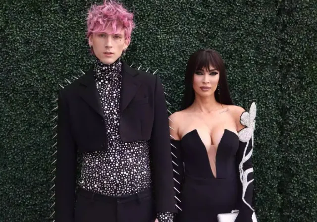 megan fox and machine gun kelly separate weeks after their first baby pregn 11877