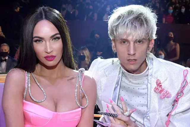 megan fox and machine gun kelly separate weeks after their first baby pregn 11875