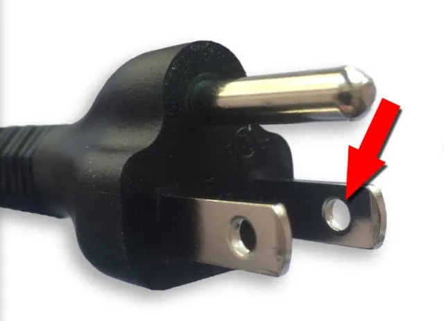 people are just discovering incredible use of the round hole on plug 11919