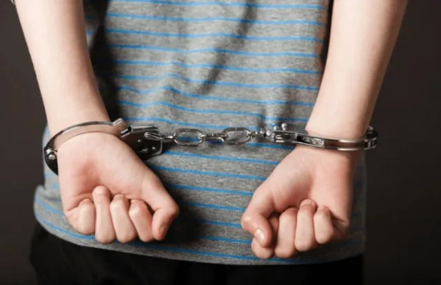 two college students imprisoned for not tipping $16.35 at a restaurant over 11997