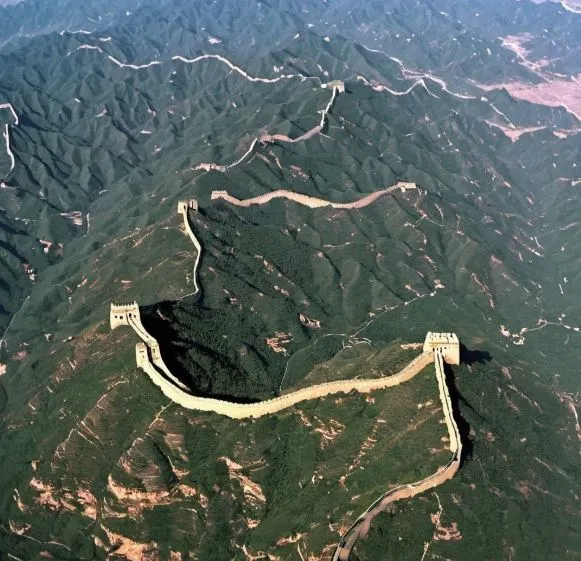 google maps user baffled after spotting chinese propaganda message visibl 12158