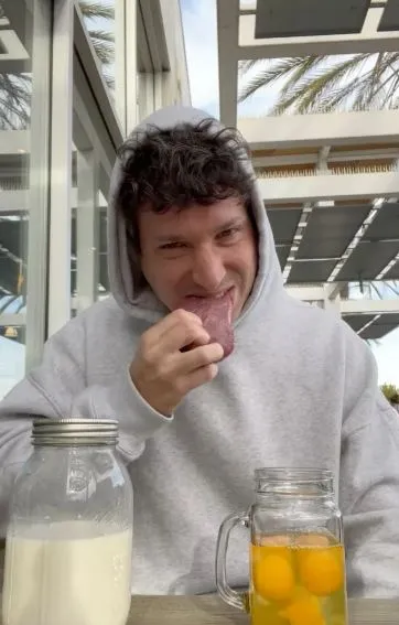 man tests survival limits by eating raw meat daily 12138