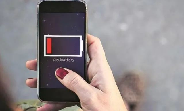 tech expert reveals hidden iphone setting that can double battery life 12097