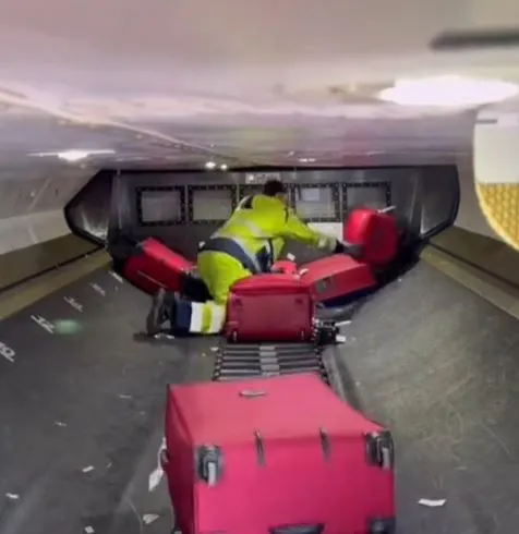 why are red bags the first to be loaded on planes? 12106