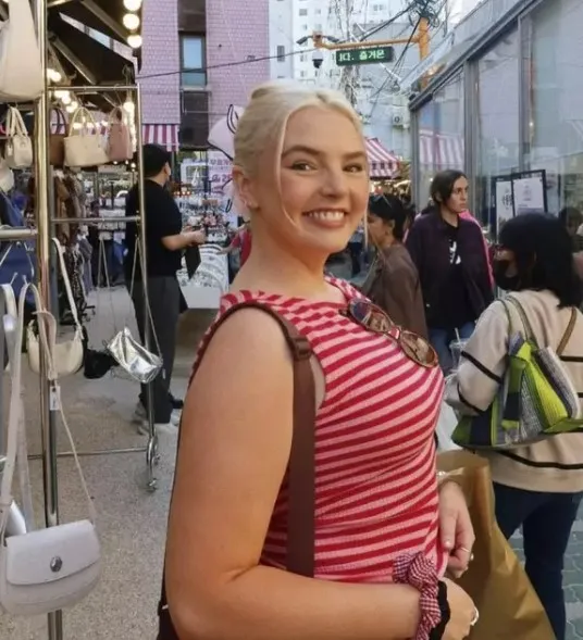 woman slammed for demanding $100 fee as a deposit from men to date her 12050