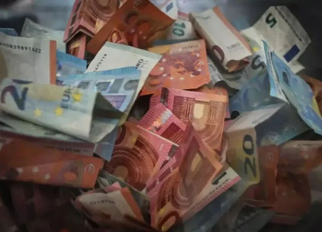 millionaire leaves huge fortune to entire hometown after death but only if 12210