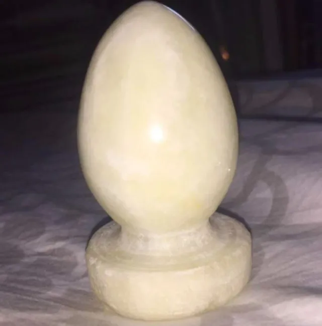 viewers baffled by mysterious vintage items in grand-parents’ house 12307