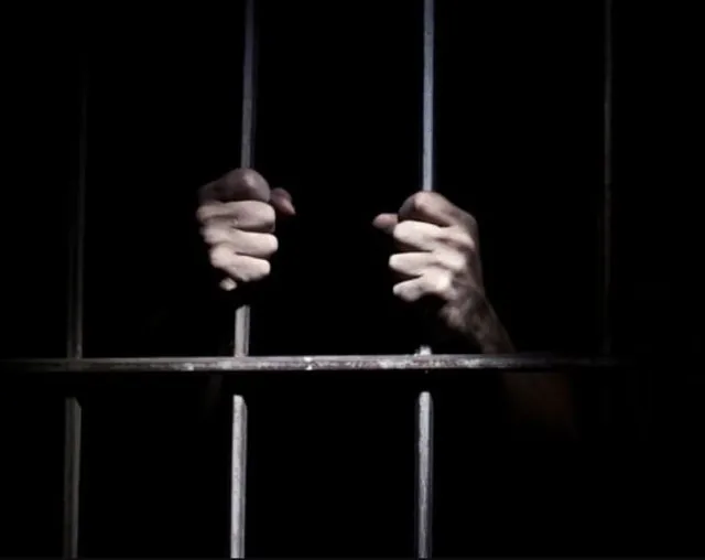 in a shocking incident, a convicted terrorist sued a pub five years later, 12321
