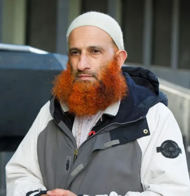 in a shocking incident, a convicted terrorist sued a pub five years later, 12323