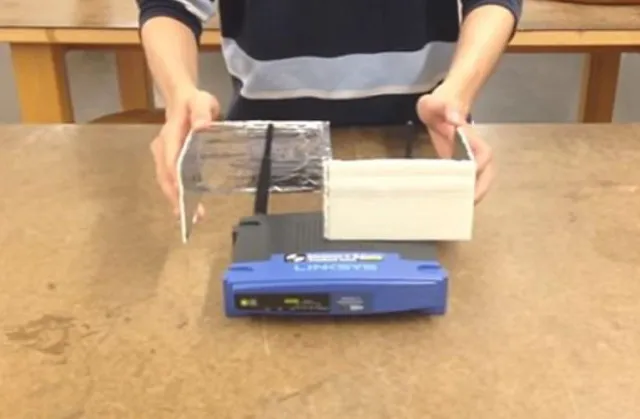 simple hack to improve your wifi signal and security using tin foil 12559