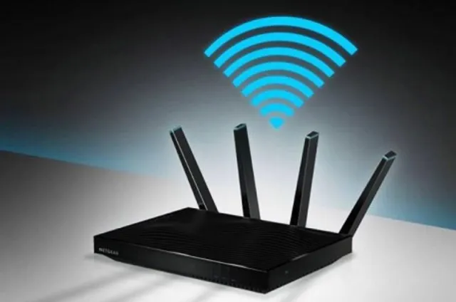 simple hack to improve your wifi signal and security using tin foil 12557