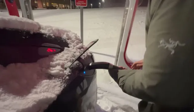 man deep freezes tesla model 3 before supercharging – here’s what happened 12640