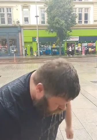 man reveals thoughts behind crazy vinegar challenge. 12719
