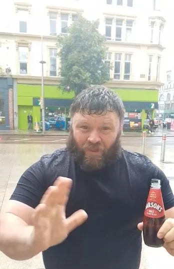 man reveals thoughts behind crazy vinegar challenge. 12720
