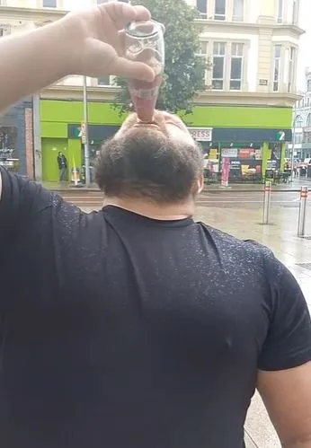 man reveals thoughts behind crazy vinegar challenge. 12716