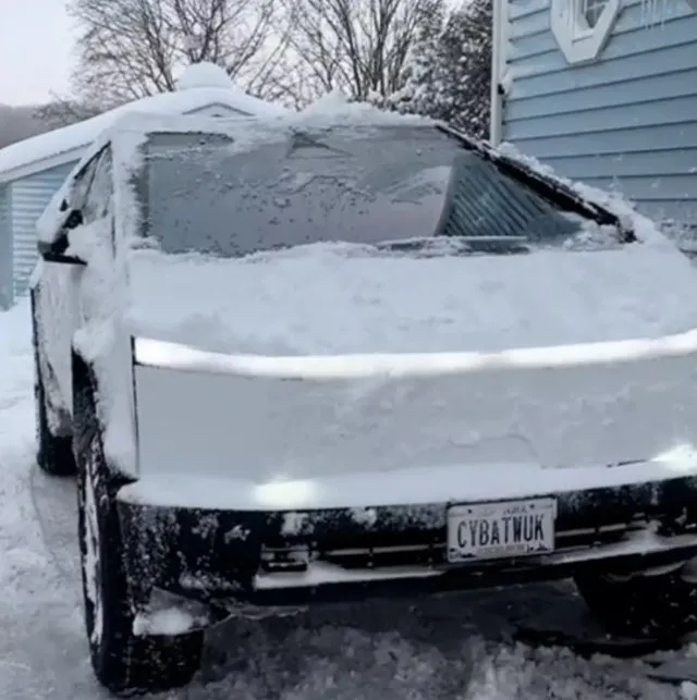 cybertruck owner explains why he prefers driving a gas car in winter instea 12815