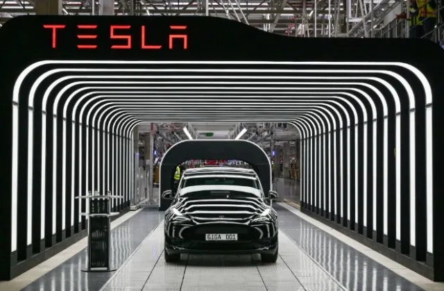 elon musk files lawsuit against bbc for $171k after tv company leaves bad t 13041