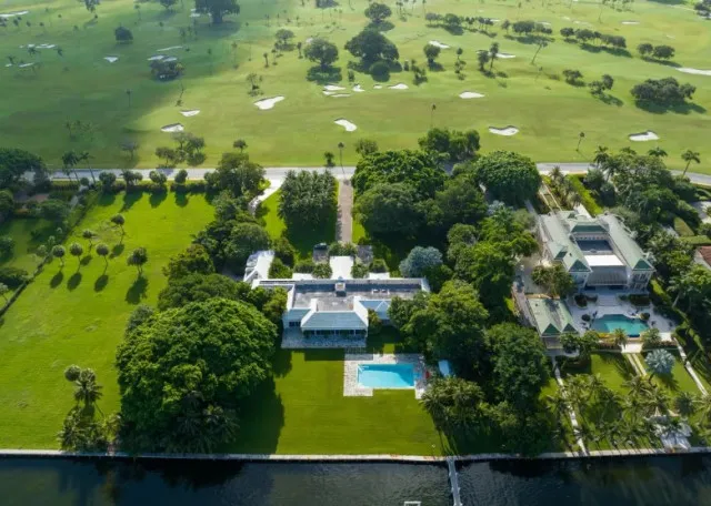 miami homeowner sues realtor for not disclosing jeff bezos was buyer of his 13051