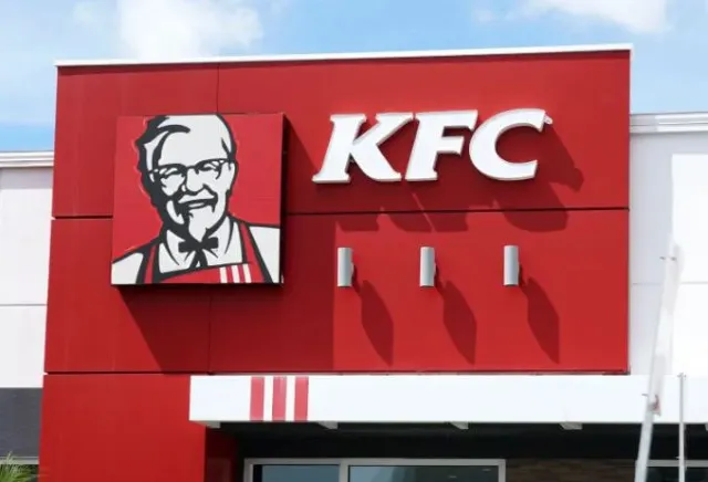 kfc fans stunned by discovery of past all-you-can-eat buffets 13356