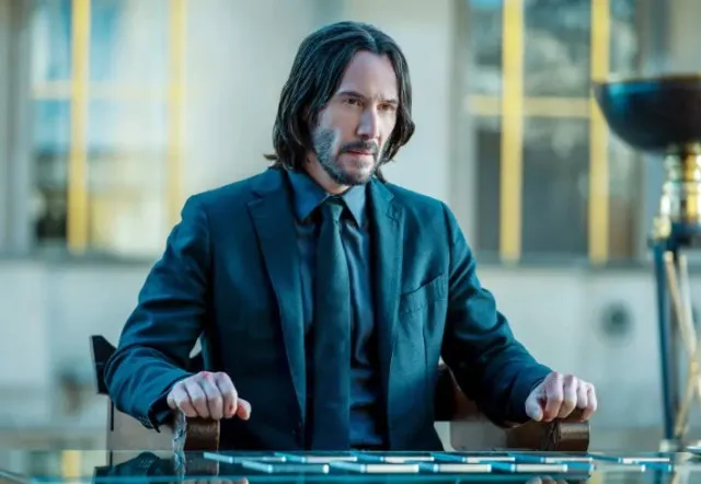 women warns people against keanu reeves romance scam but becomes homeless a 13380