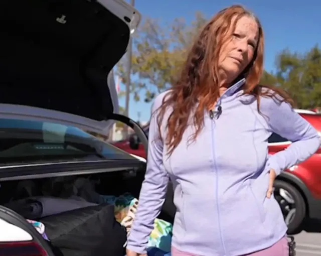 women warns people against keanu reeves romance scam but becomes homeless a 13382
