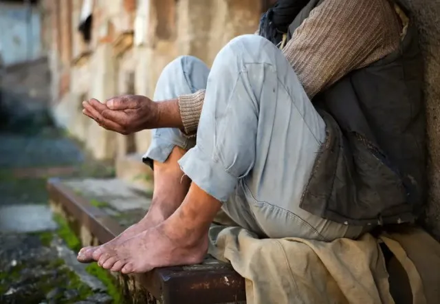 beggar with $1 million net worth becomes worlds richest homeless person 13612