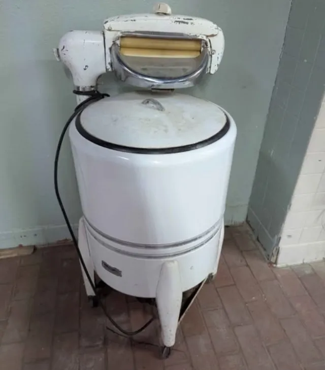 vintage item leaves people scratching their heads over its unusual design 13648