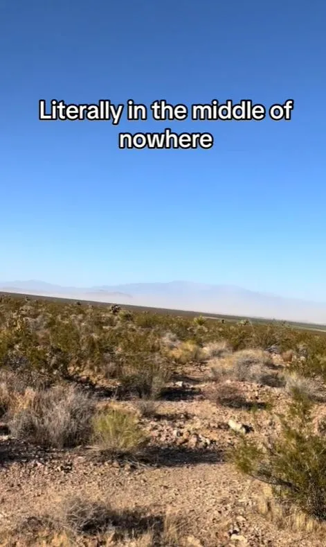 tourists stranded in desert after google maps takes them on a shortcut 13733