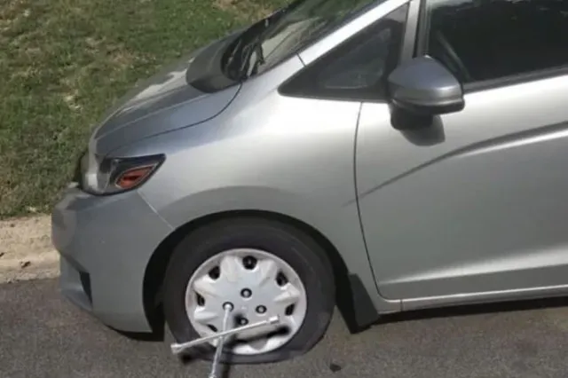 drive uses hilarious photoshop trick to avoid work 13795